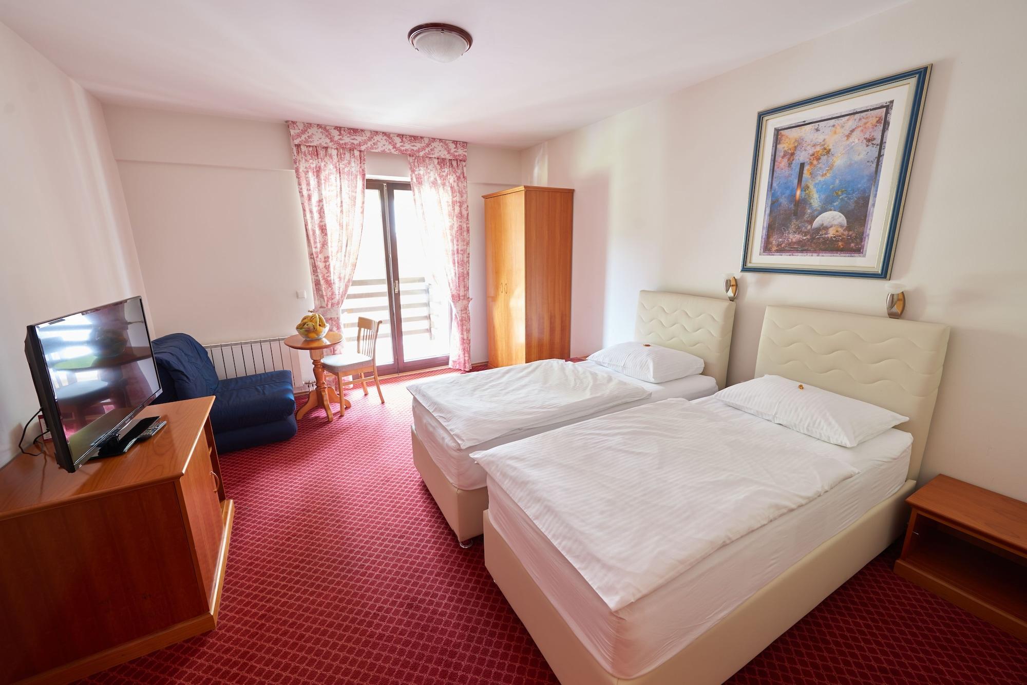 Hotel Pahuljica Власич Экстерьер фото
